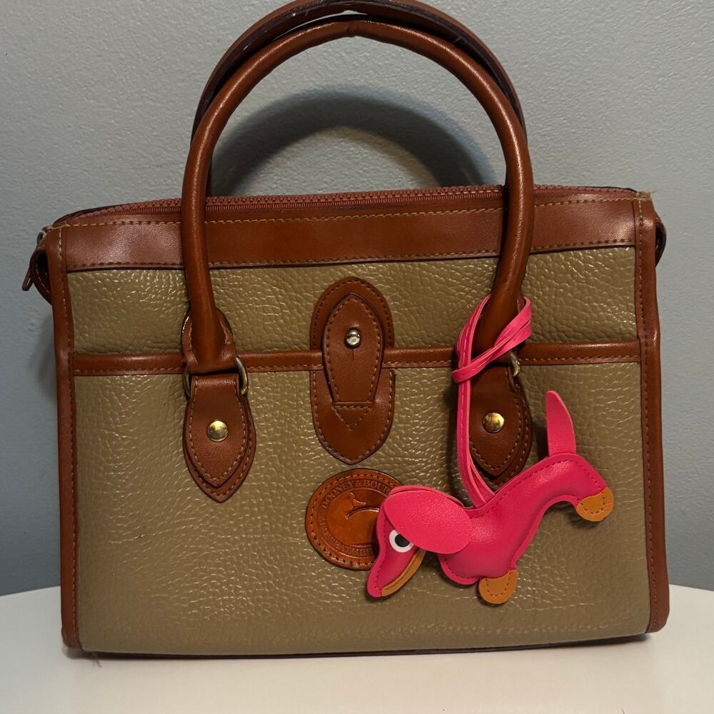 Dachshund Bag Charm Keychain Faux Leather Dog Mom Y2K Cottagecore Fuchsia NWOT - Picture 7 of 10